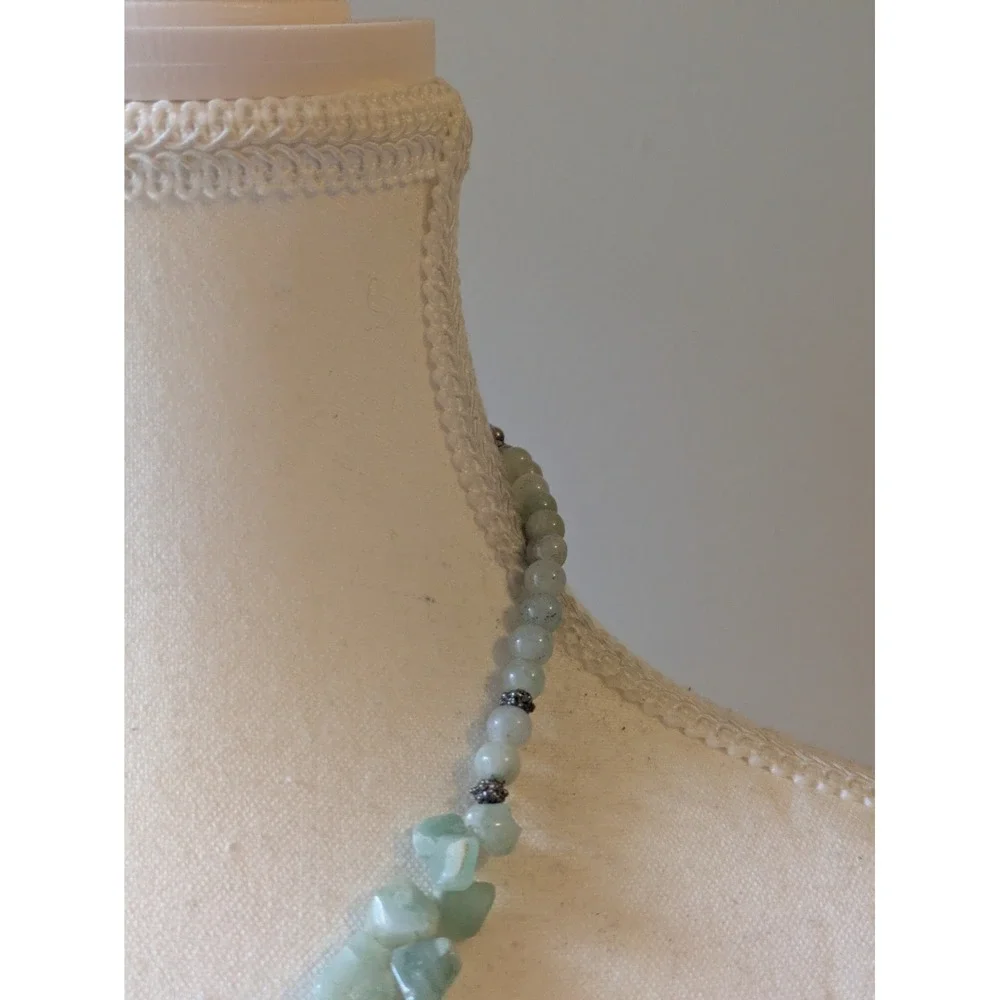 Adventurine Quartz Chip Necklace In Mint Green Semi Precious Gemstones 18